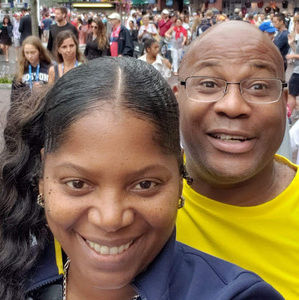 Meet your Posher, Dionne